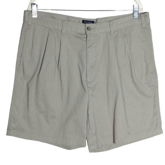 Dockers Chino Khaki Shorts Strain Defender Pleated Front Pockets Beige SZ 36 - Picture 1 of 8